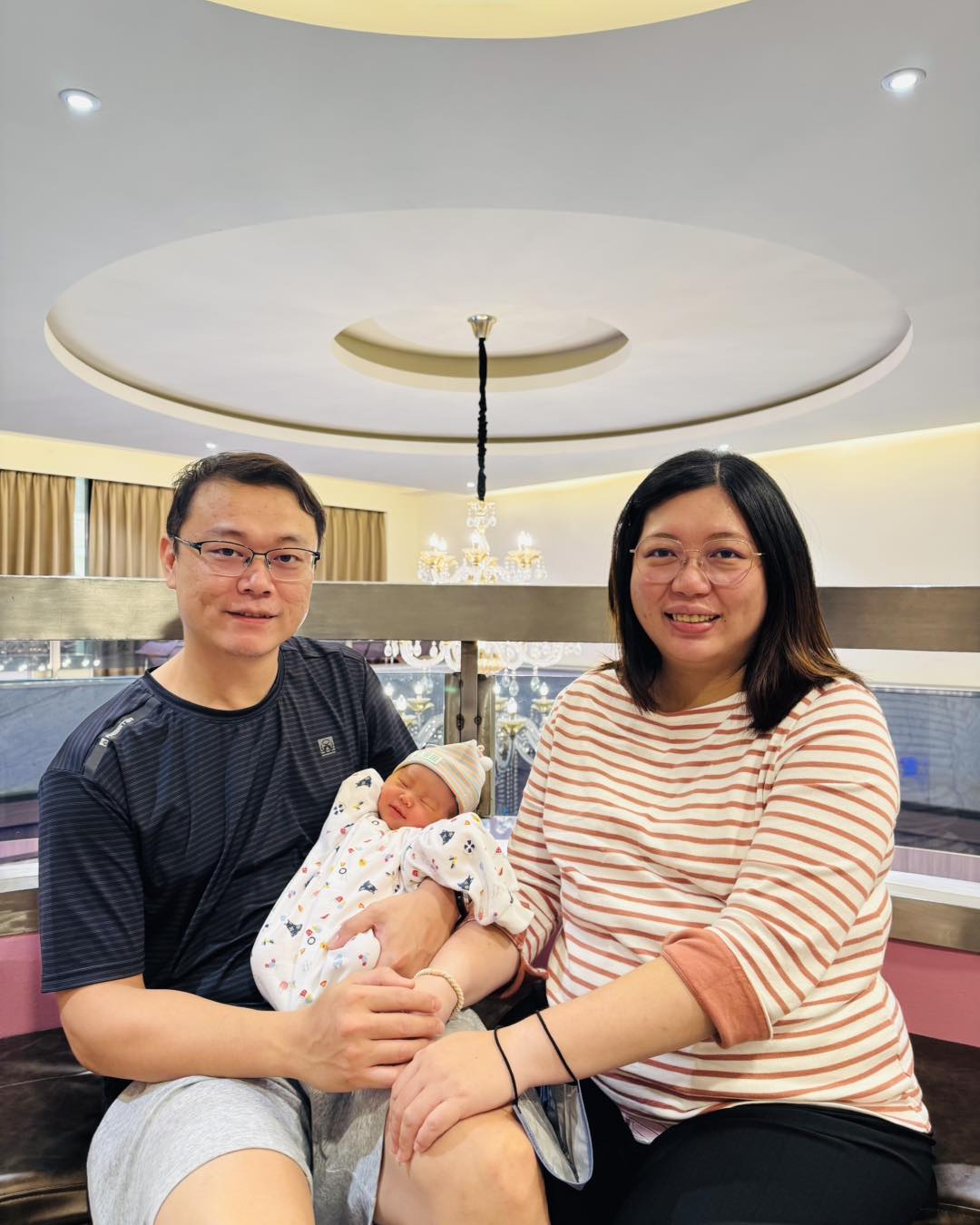 安田试管宝宝 _小泡芙 小公主